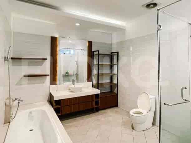 Disewakan Rumah 3 BR, Luas 457 m2 di Menteng, Menteng - RHA3fe 10