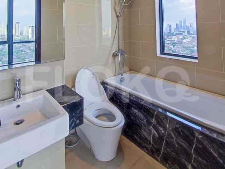Tipe 3 Kamar Tidur di Lantai Tinggi untuk disewakan di Permata Hijau Suites Apartemen - fpea25 5