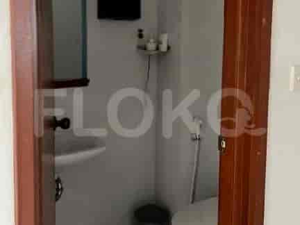 Tipe 2 Kamar Tidur di Lantai Rendah untuk disewakan di Taman Rasuna Apartemen - fku990 4