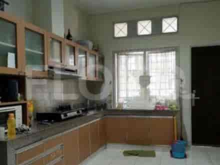 150 sqm, 3 BR house for sale in Komplek Taman Ratu, Kebon Jeruk - RHASe0a 4