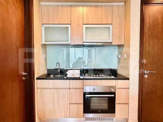 Rent 2 Bedroom on the 23rd Floor of Sky Garden Apartment: Flokq 7