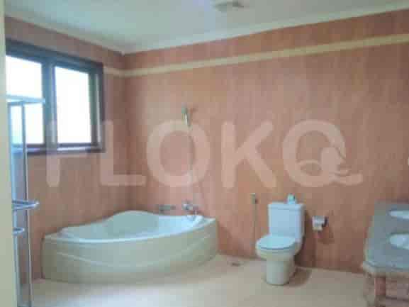 450 sqm, 5 BR house for rent in Jl. Kemang Selatan I, Kemang - RHAb4b 4