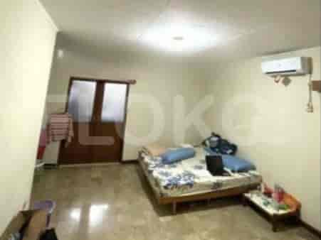 RHAS97a, 2 Floors House for Sale in Tangerang | 6BR with Carport 3