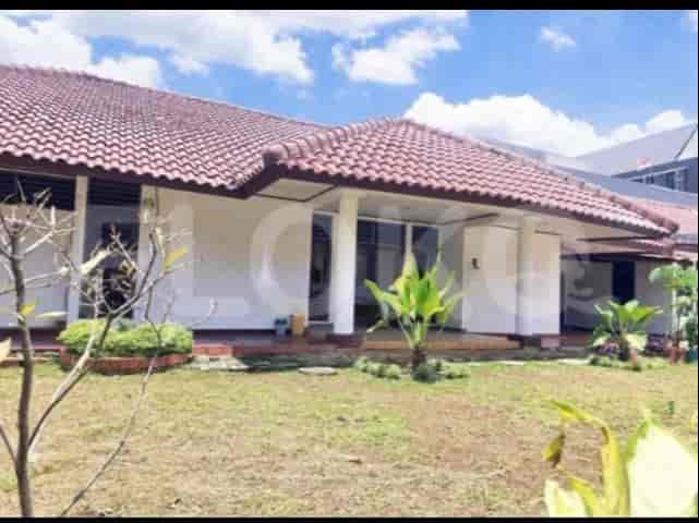 Dijual Rumah 4 BR, Luas 350 m2 di Komplek Mahkamah Agung, Pejaten - RHASf0d 1