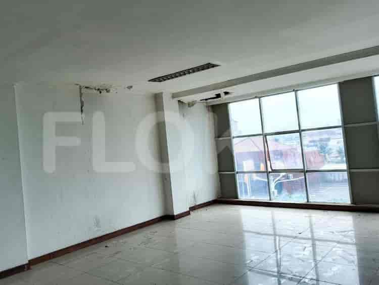 702 sqm, shophouse for rent in Jalan Panjang, Kebon Jeruk - RKRca0 4