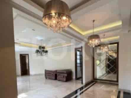 400 sqm, 3 BR house for sale in Sentul City Area, Bogor - RHAS121 2
