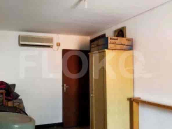RHAS13e | House in Tanjung Duren for Sale | 2 Floors with Negotiable Price 1