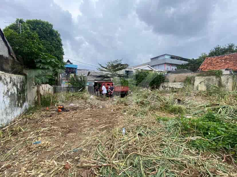 545 sqm, Land for Sale in Jl Raya Gandaria, Gandaria 2