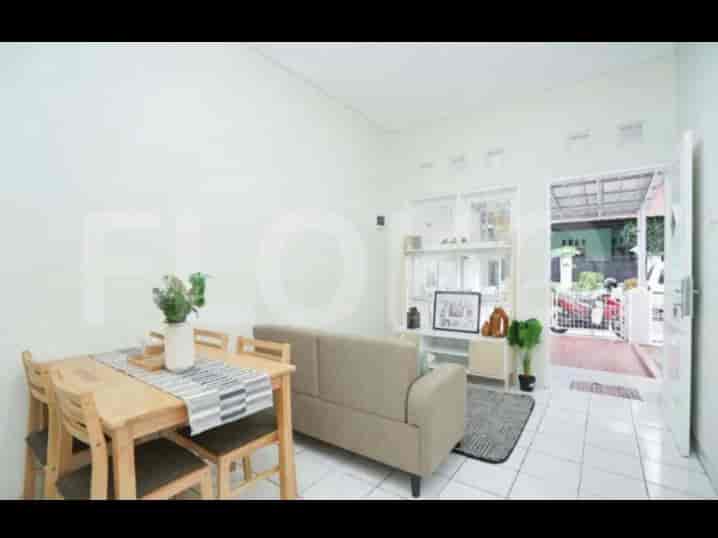 Dijual Rumah 2 BR, Luas 36 m2 di Bintara, Bekasi - RHAS282 3