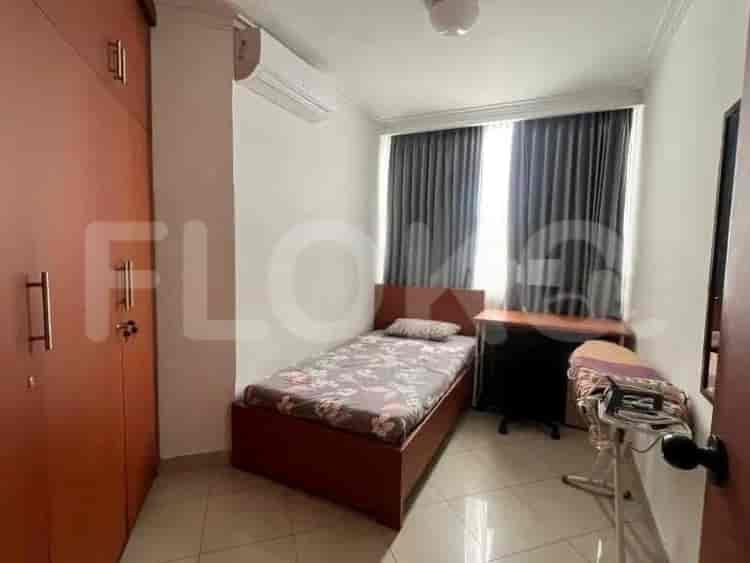 Tipe 2 Kamar Tidur di Lantai Rendah untuk disewakan di Taman Rasuna Apartemen - fku990 2