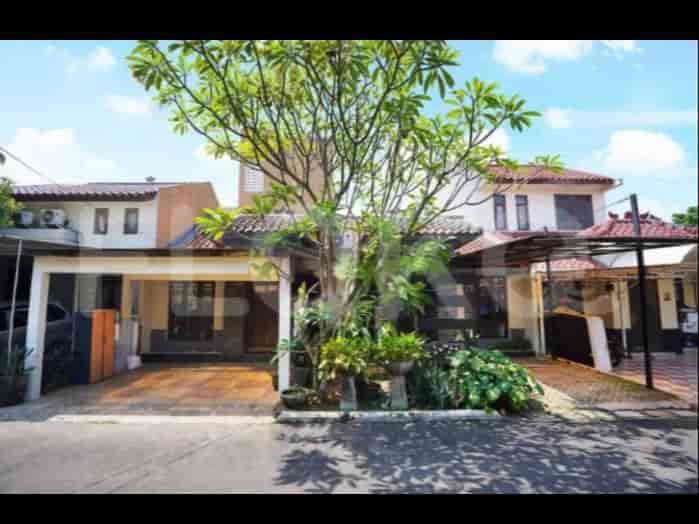 RHAS23f | House in Curug, Tangerang For Sale, 2 Floors & Negotiable 1