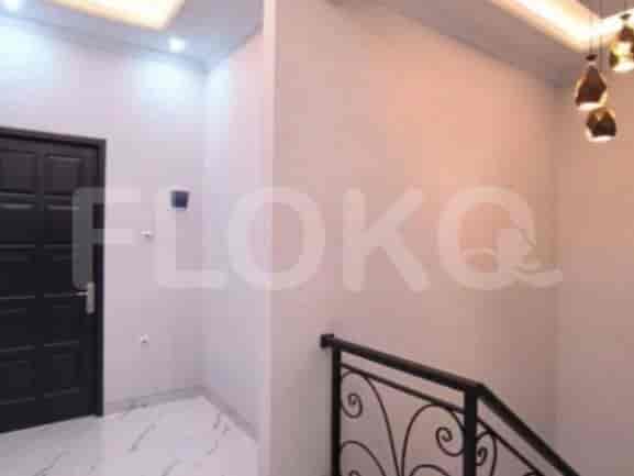 Dijual Rumah 3 BR, Luas 220 m2 di Pasar Minggu Area, Pasar Minggu - RHAS698 3