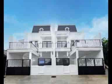 Dijual Rumah 4 BR, Luas 186 m2 di Bintaro - Pondok Aren, Tangerang - RHAS9eb 1