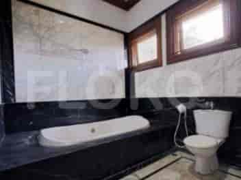 1250 sqm, 5 BR house for rent in Pondok Indah Area - Jakarta Selatan, Pondok Indah - RHAe9e 4