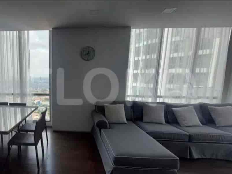 APA667a1 30th Floor | 3BR Furnished Apartment Sale, Kemang 1