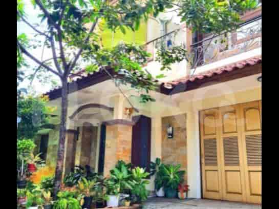 RHASe3f | House Cipete Selatan Sale: 2 Floors with Carport 1