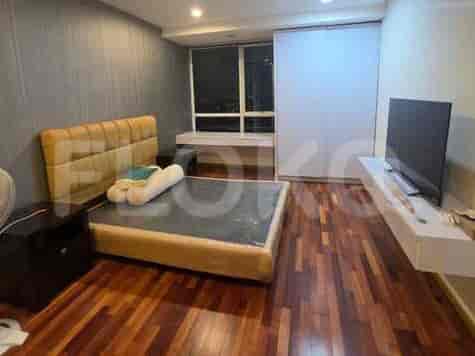 2 Bedroom on Middle Floor for Rent in Essence Darmawangsa Apartment - fcie12 2