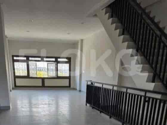 200 sqm, shophouse for rent in Jalan Pantai Indah Kapuk 2, Kamal Muara 3