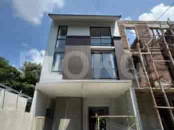 Dijual Rumah 3 BR, Luas 166 m2 di Town House Lebak Bulus Area, Lebak Bulus - RHASfda 1