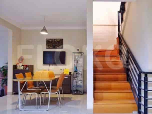 RHAS24e, 3 Floors House in Kelapa Gading for Sale | Negotiable 4