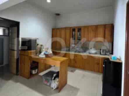 RHAS584 | House for Sale in Cilandak with Green Lawn 4