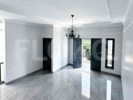 228 sqm, 4 BR house for sale in Jl Gandaria Jagakarsa, Gandaria - RHASe54 1
