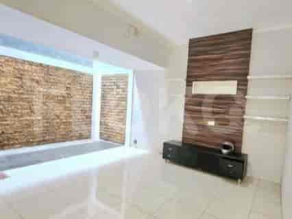 Dijual Rumah 4 BR, Luas 150 m2 di Discovery Bintaro Sektor 9, Tangerang - RHASd32 2