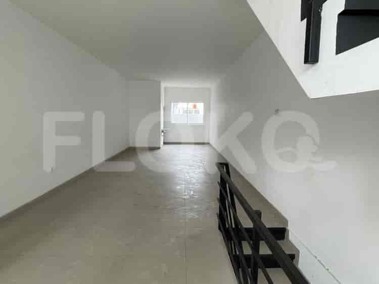 Disewakan Ruko Luas 210 m2 di Tanjung Duren Raya, Tanjung Duren - RKRac5 3