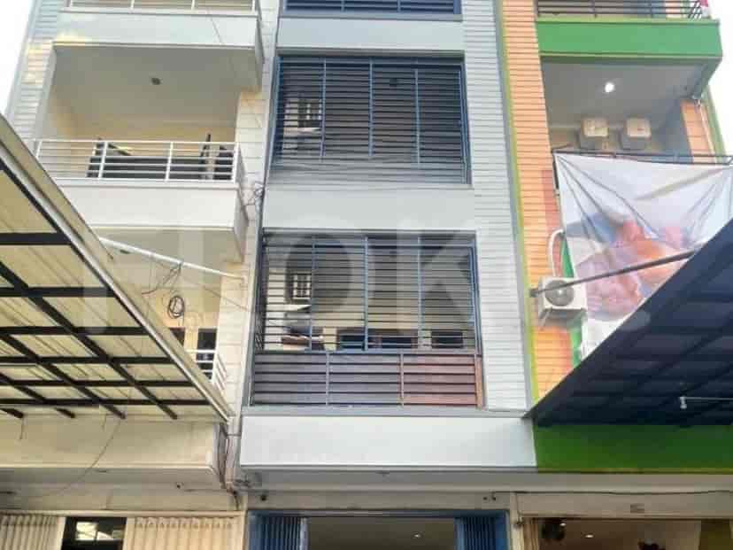 250 sqm, shophouse for rent in Tanjung Duren, Tanjung Duren 1