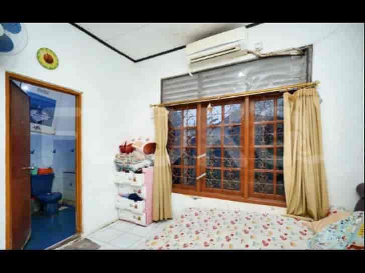 192 sqm, 4 BR house for sale in Jalan Bontang III - Pondokgede, Bekasi - RHAS491 2