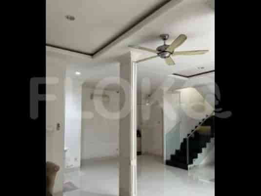 280 sqm, 5 BR house for sale in Golf Lake - Jakarta Barat, Cengkareng - RHASfb1 3