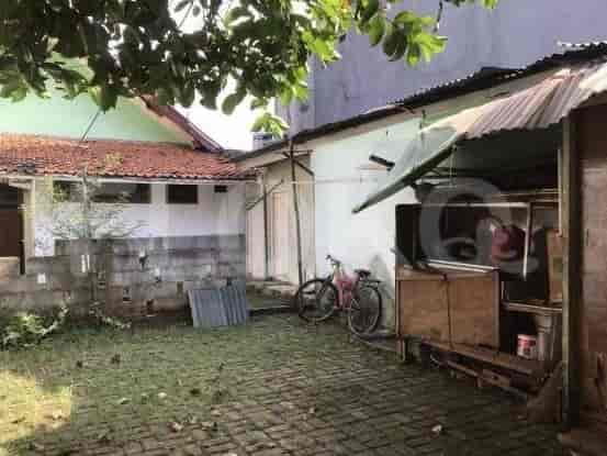 130 sqm, Land for Sale in Jl Tebet Barat Dalam, Tebet 1