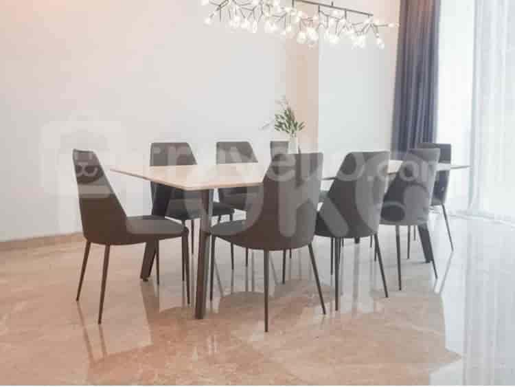 Tipe 3 Kamar Tidur di Lantai Tinggi untuk disewakan di Izzara Apartemen - ftbc0d 2