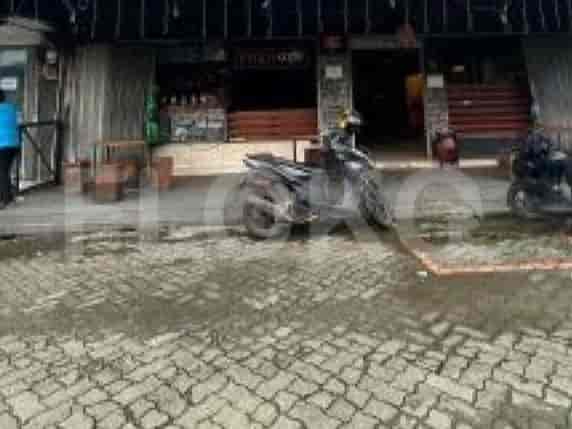 476 sqm, shophouse for sale in Ahmad Yani, Bekasi - RKSb29 1