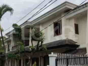 800 sqm, 5 BR house for rent in Patra Kuningan, Kuningan - RHAe21 1