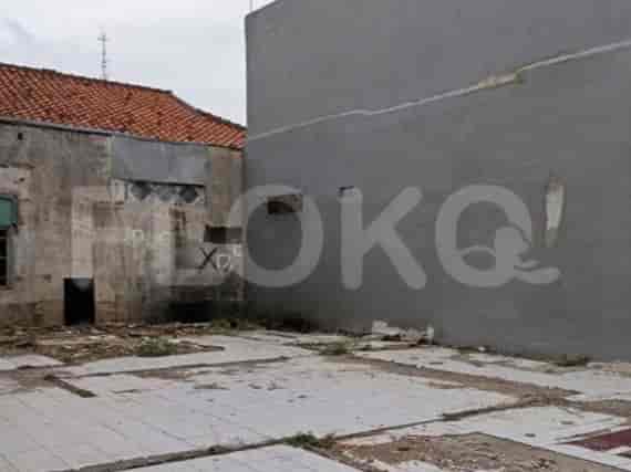 Dijual Tanah Luas 104 m2 di Jl Raya Limo, Depok - TNSbe6 2