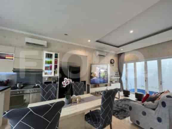 RHAS249 | House in Meruya - 4BR For Sale, 3 Floors 3