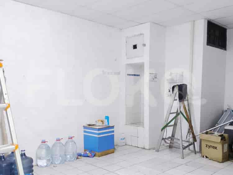175 sqm, shophouse for sale in Kemang Pratama, Bekasi - RKS8f8 4