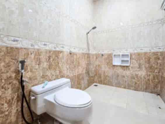 RHASc11, 2 Floors House in Puri Indah for Sale | Spacious & Semi-Furnished 5