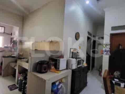 Dijual Rumah 5 BR, Luas 210 m2 di Pasar Minggu - Jakarta Selatan, Pasar Minggu - RHASb53 3