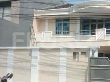 Disewakan Rumah 3 BR, Luas 350 m2 di Janur Elok Kelapa Gading, Kelapa Gading - RHA384 1