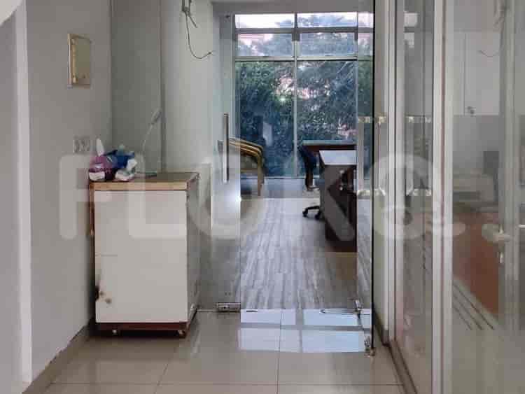 Disewakan Ruko Luas 270 m2 di Jalan Duri Kepa, Duri - RKRf76 2