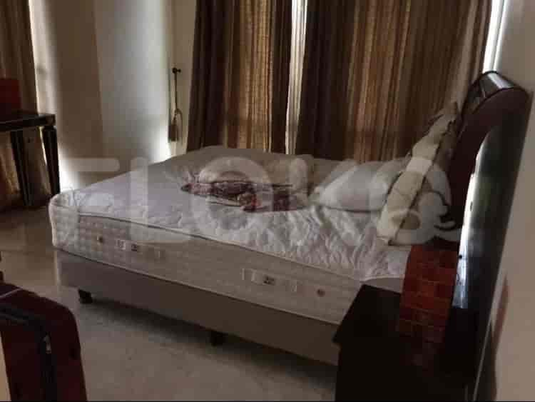 2 Bedroom on Low Floor for Rent in Senayan Residence - fsea45 2