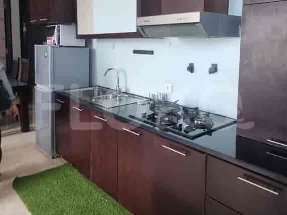 Tipe 2 Kamar Tidur di Lantai Menengah untuk disewakan di The Grove Apartemen - fku2f8 3