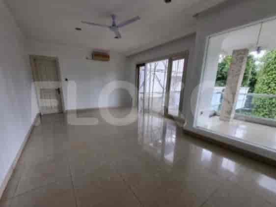 Disewakan Rumah 5 BR, Luas 600 m2 di Jl. Pejaten Raya, Pejaten - RHAa78 3