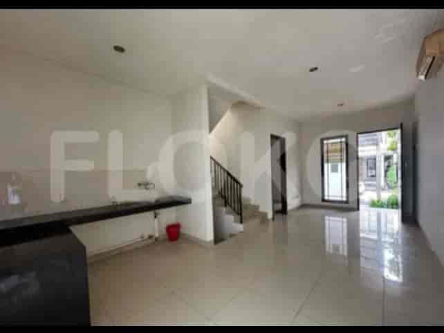 120 sqm, 3 BR house for sale in Komplek Green Lake City, Tangerang - RHAS938 1