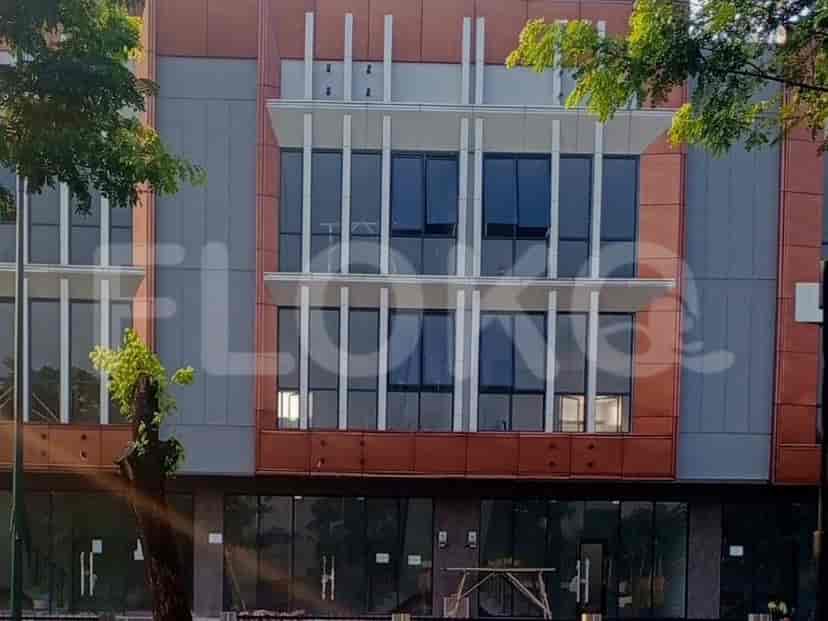 200 sqm, shophouse for sale in Jalan Raya Alternatif Cibubur, Cibubur 1
