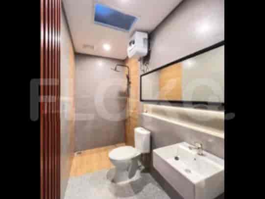 Dijual Rumah 3 BR, Luas 102 m2 di Cinere, Depok - RHASe57 4