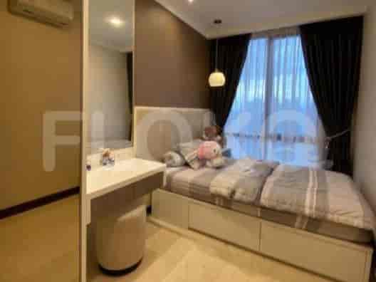 Tipe 3 Kamar Tidur di Lantai Menengah untuk disewakan di Permata Hijau Suites Apartemen - fpe463 2