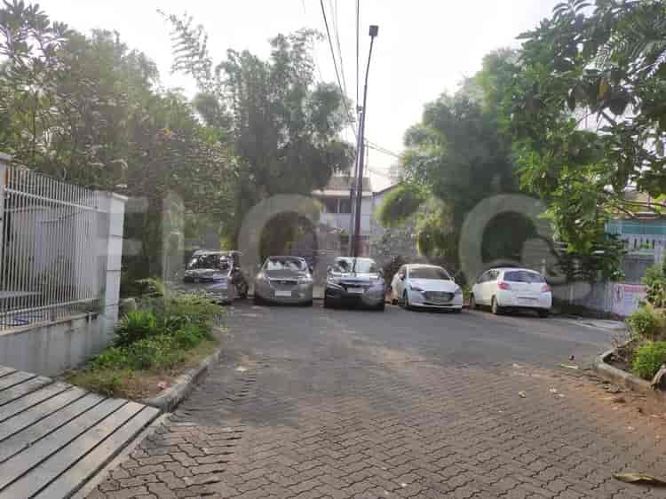 Dijual Tanah Luas 108 m2 di Jl VIlla Dua, Kebon Jeruk - TNS02b 2